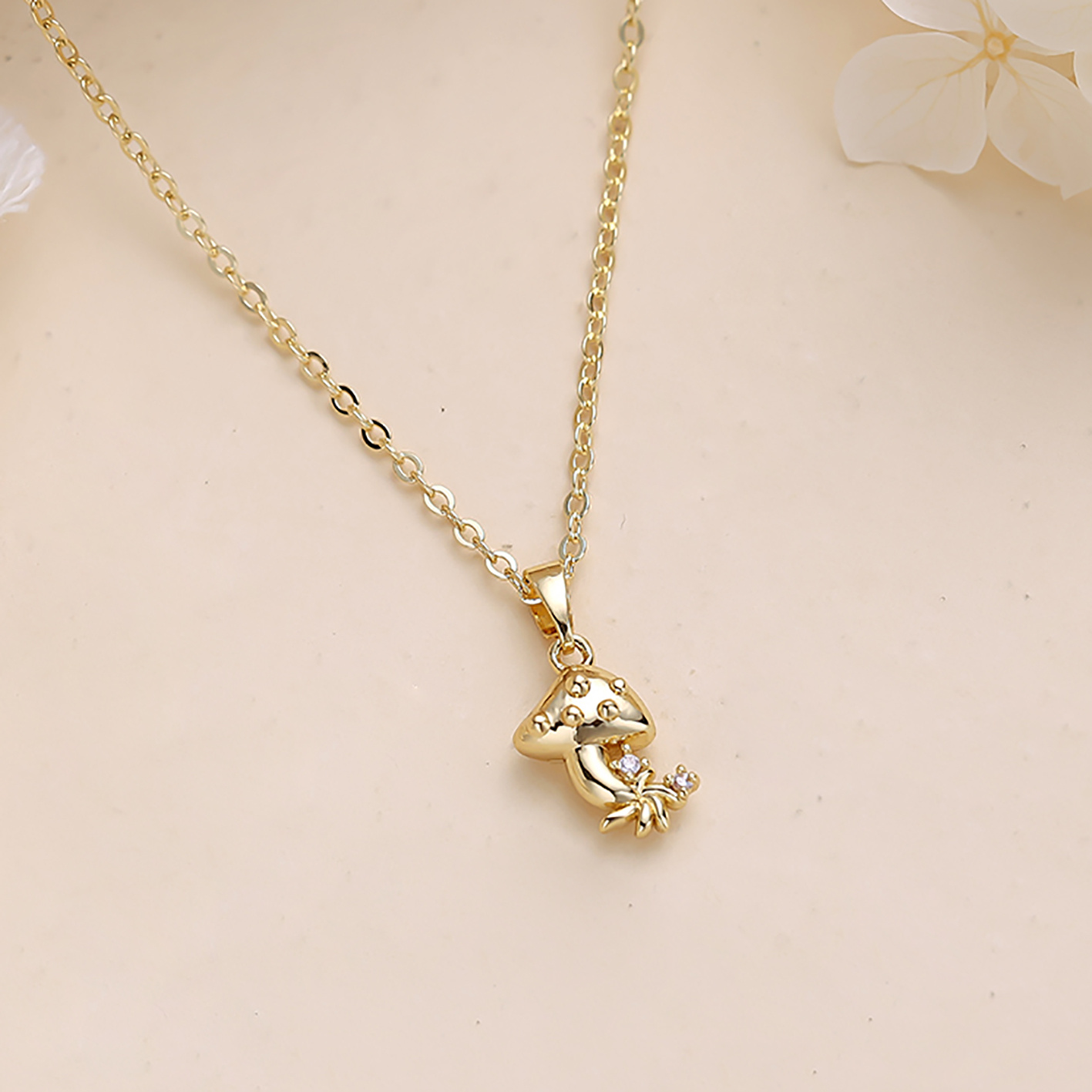 Forest-Style Fairy Tale Mushroom Collarbone Necklace